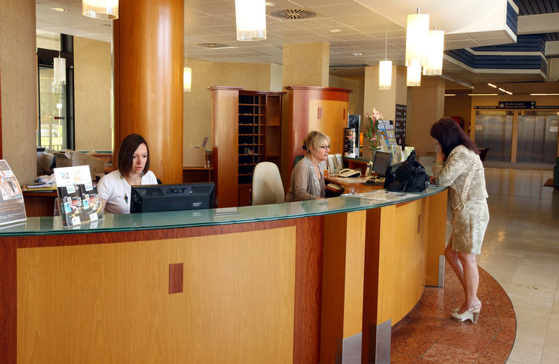 Brit Du Hotel 2*