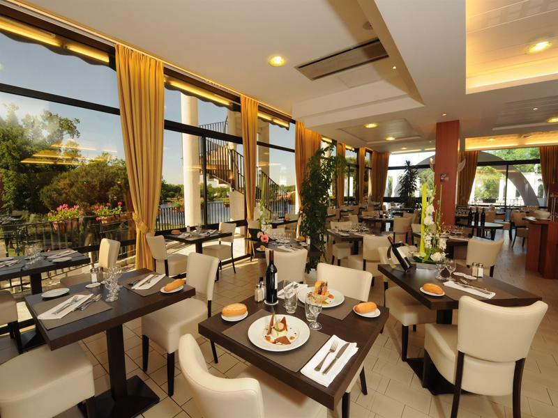 Brit Du Hotel 2*